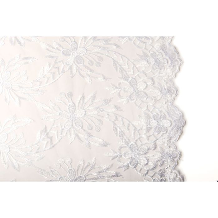 Siuvinėtas gipiūras White Flowers, likutis 0.55x1.30m||TavoSapnas