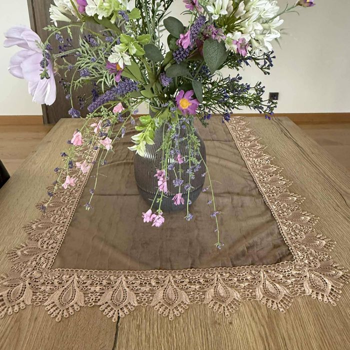 Veliūrinis stalo takelis Brown Luxury, 60x130 cm||TavoSapnas