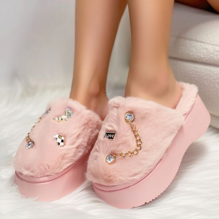 Moteriškos šlepetės su kailiuku Cool Style, 39-40 dydis||TavoSapnas