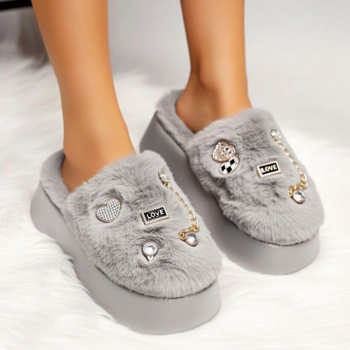 Moteriškos šlepetės su kailiuku Cool Style, 38 dydis||TavoSapnas