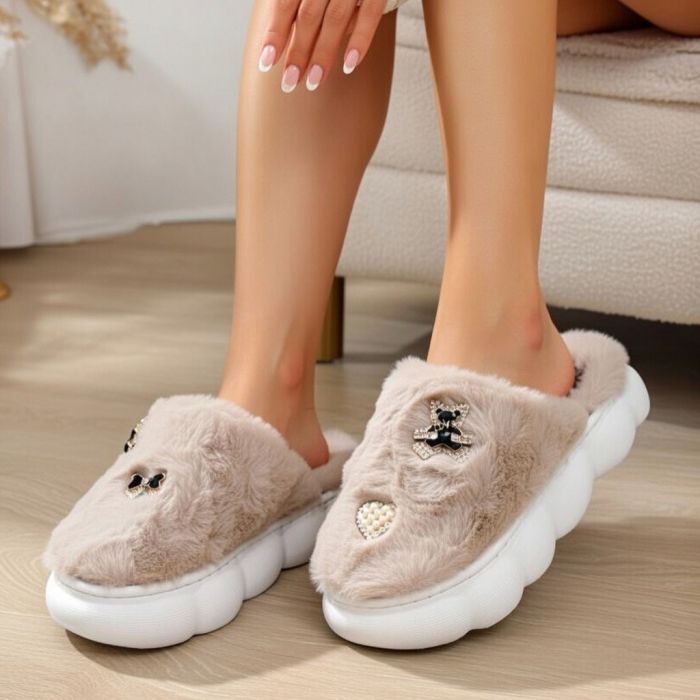 Moteriškos šlepetės su kailiuku Beige Fluffy, 38 dydis||TavoSapnas