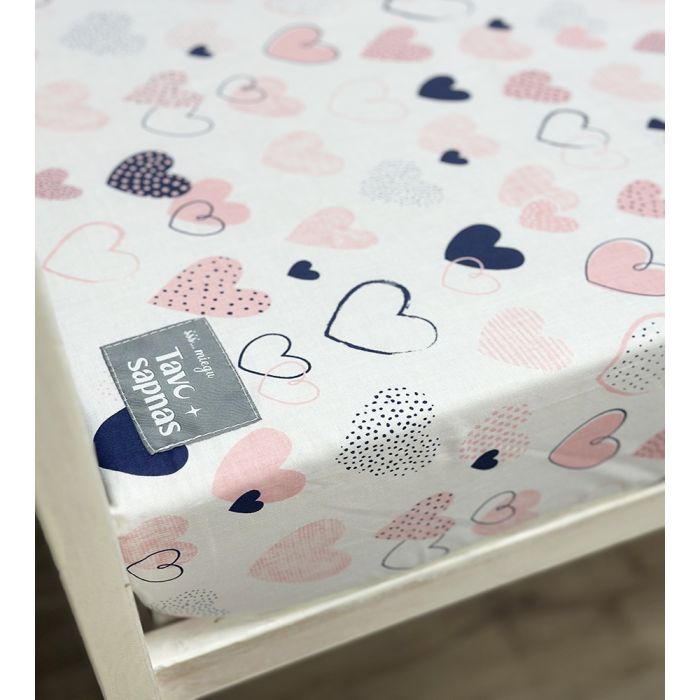 Drobinė paklodė su guma Rožinės širdelės, 90x200 cm||TavoSapnas