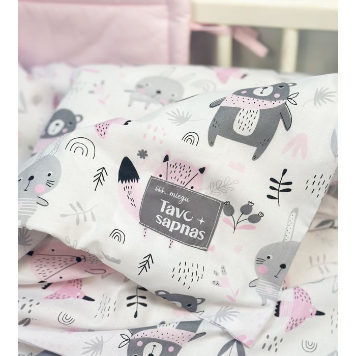 Medvilninis 3 dalių patalynės rinkinys kūdikiui su apsaugėle Rožinis miškelis, 100x135, 40x60 cm||TavoSapnas