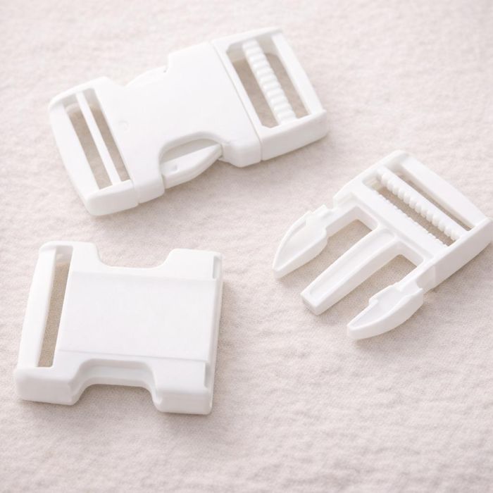 Užsegimas-fiksatorius baltas, 20 mm||TavoSapnas