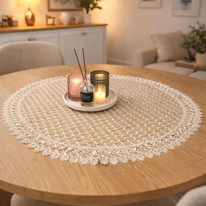 Puošni nėrinių staltiesė Elegance, Ø 85 cm||TavoSapnas