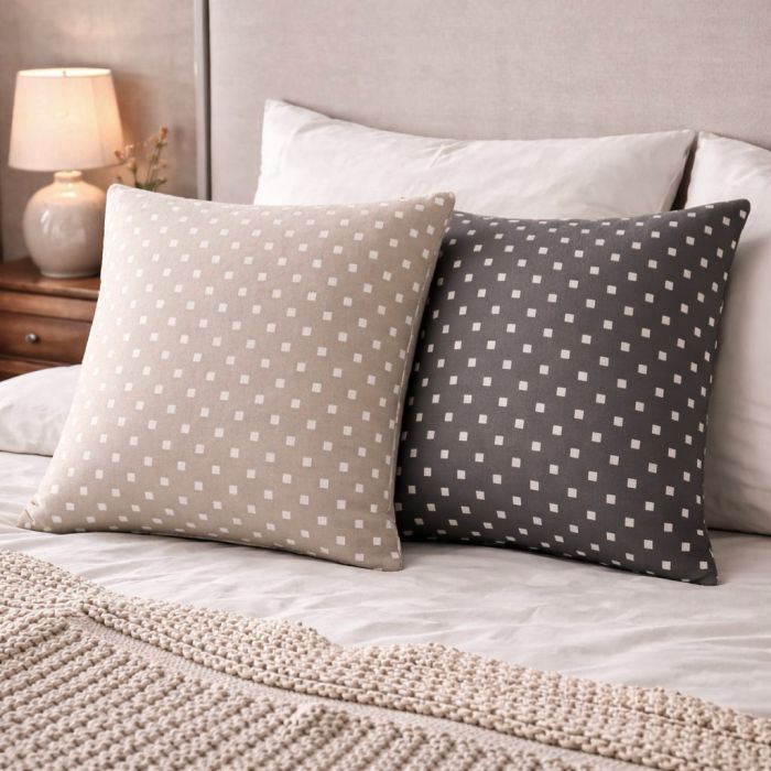 Medvilninis pagalvės užvalkalas su užtrauktuku Kvadratėliai, 70x80 cm||TavoSapnas