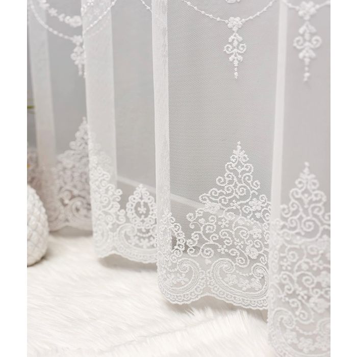 Pasiūta dieninė užuolaida Dawina||TavoSapnas