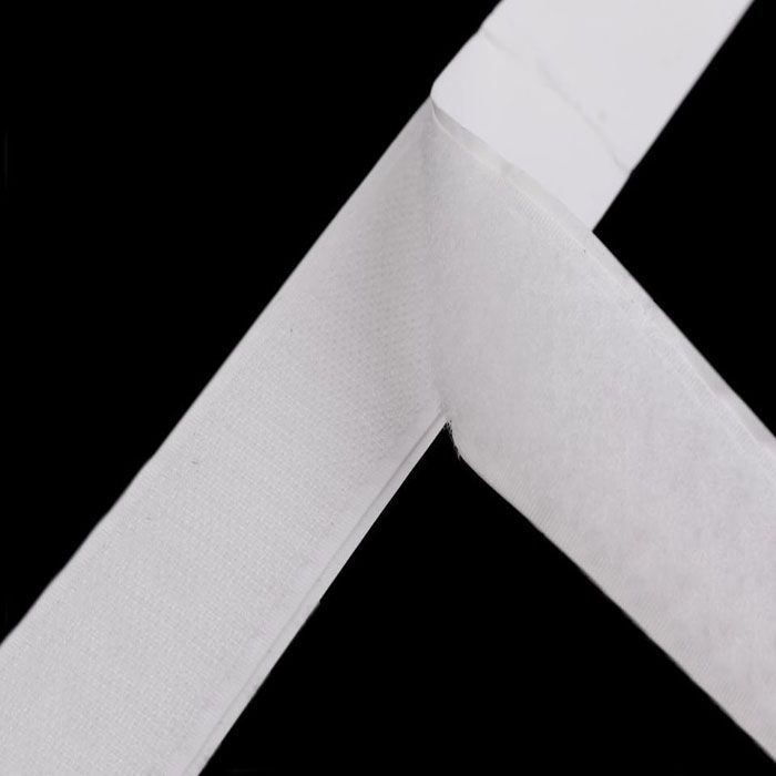 Klijuojama velcro juosta balta, 20mm, likutis 0.65m||TavoSapnas
