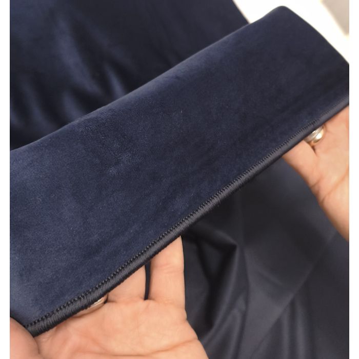 Matuojama veliūrinė užuolaida Darker Blue, aukštis 300 cm||TavoSapnas