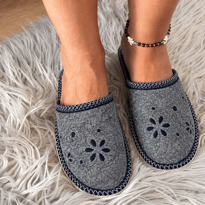 Moteriškos šlepetės Grey Felt, 39 dydis||TavoSapnas