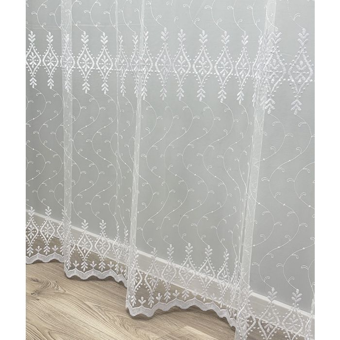 Pasiūta dieninė užuolaida White Shine||TavoSapnas