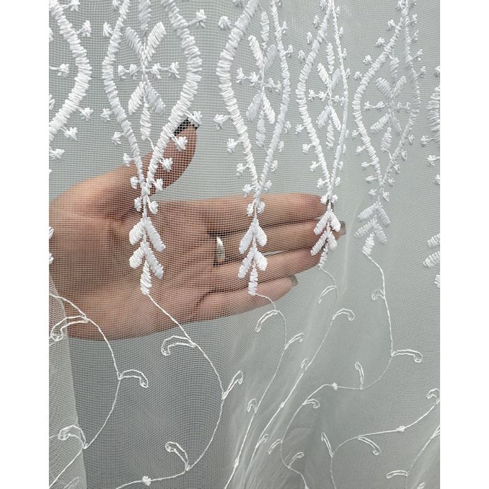 Pasiūta dieninė užuolaida White Shine||TavoSapnas