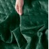 Veliūrinė lovatiesė Emerald, 220x240 cm||TavoSapnas