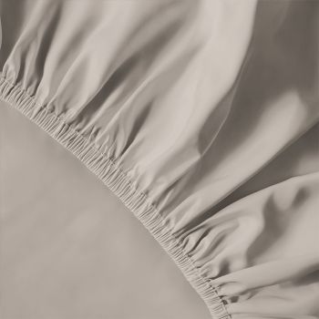 Pure Collection satino paklodė su guma BEIGE, 180x200 cm|Patalynė|TavoSapnas