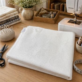 Lininio audinio likutis 0.35x0.90m|Audiniai|TavoSapnas