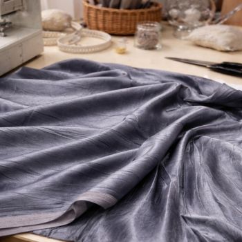 Aksomas pilkas, 0.75x1.40 (susiglamžęs)|Audiniai|TavoSapnas